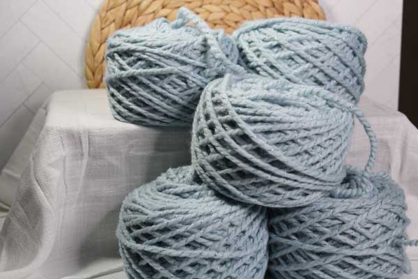Image of Big Twist Winter (with metallic)