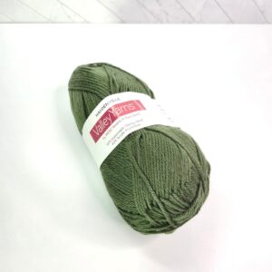 Valley Yarns Haydenville in 19 Green - Image 1