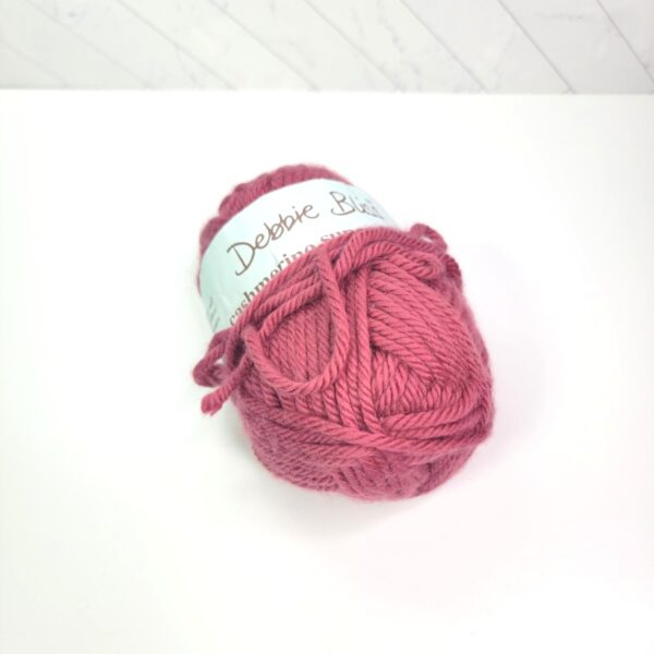 Image of Debbie Bliss Cashmerino Superchunky in 16010 Rose