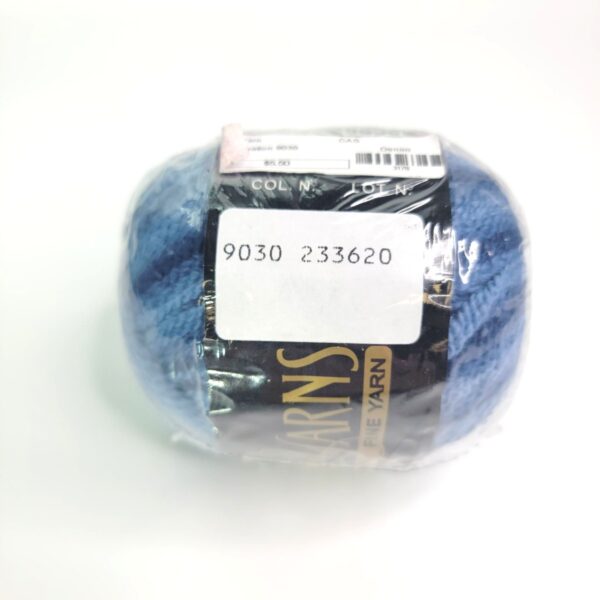 Image of Cascade Yarns ® Fixation Spray Dyed in 9030 Blues
