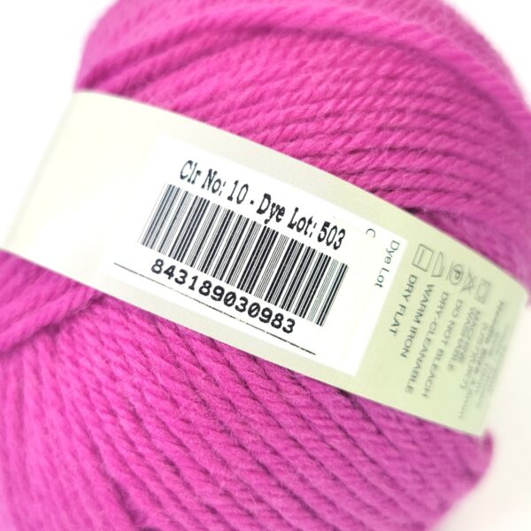 Image of Ella Rae Classic Superwash in 10 Pink