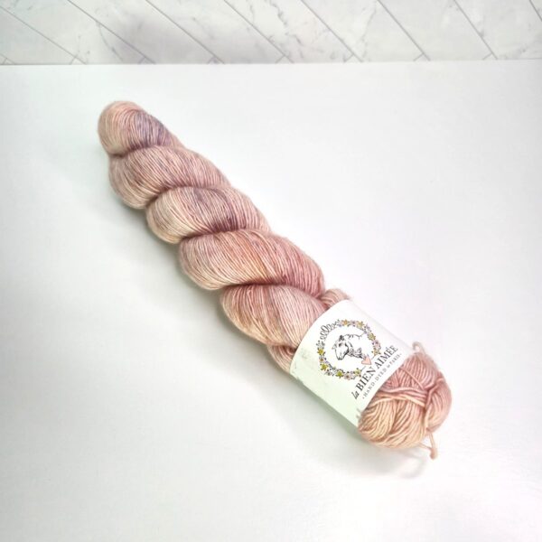 Image of La Bien Aimee Merino Singles in Highgarden