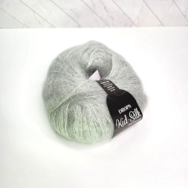 Image of Garnstudio DROPS Kid-Silk in 45 Soft Mint