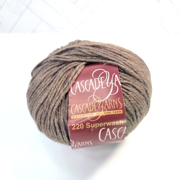 Cascade Yarns 220 Superwash in 862 Walnut Heather