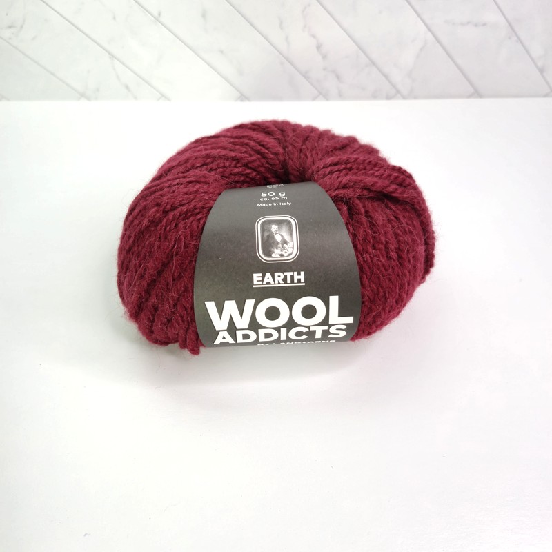 WOOLADDICTS By LANGYARNS Earth in 1004.0062 Burgundy - Image 1