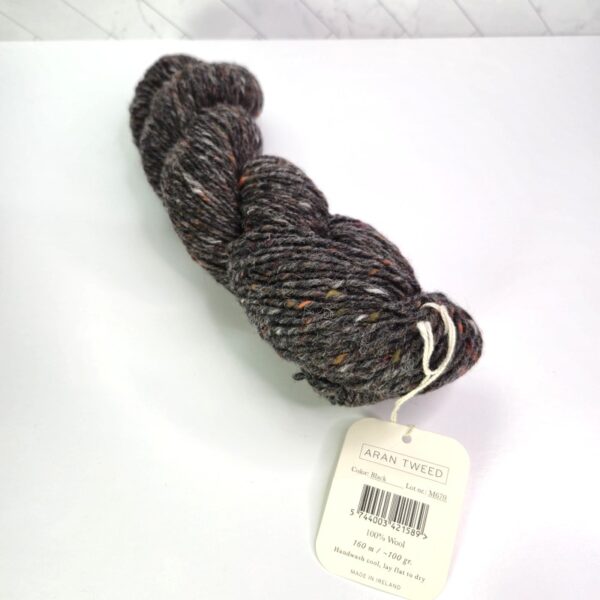 Image of Isager Yarn Aran Tweed in Black
