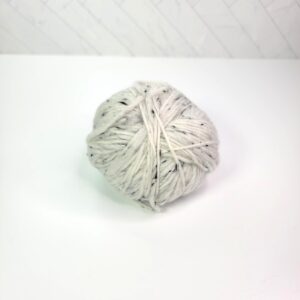 Hobbii Black Friday Sock in White - Image 3