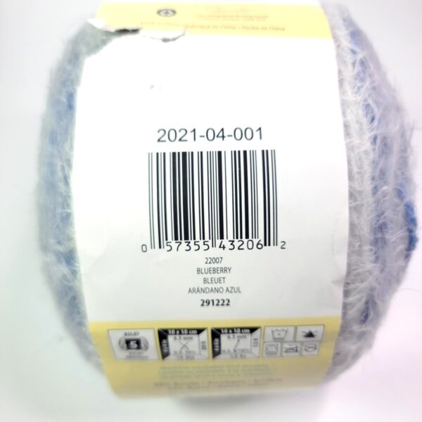 Image of Caron Latte Cakes in 22007 Blueberry