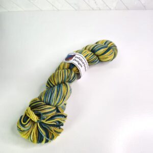 Asfaltsflickan Designs Hand Dyed Sock in Leprechaun Gold - Image 1