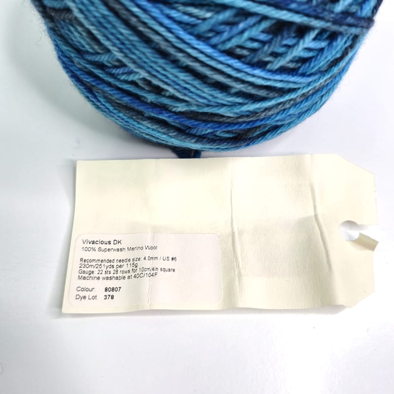 Fyberspates Vivacious DK in 807 Deep Aqua - Image 3