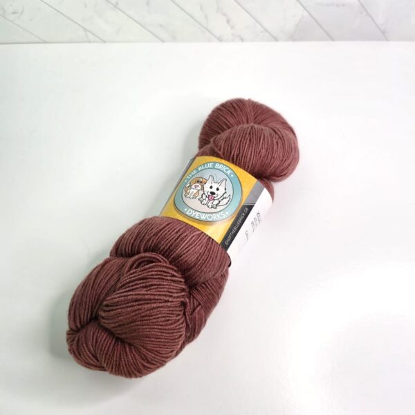 The Blue Brick Killarney Tonal 110g in Copper Slate Extension