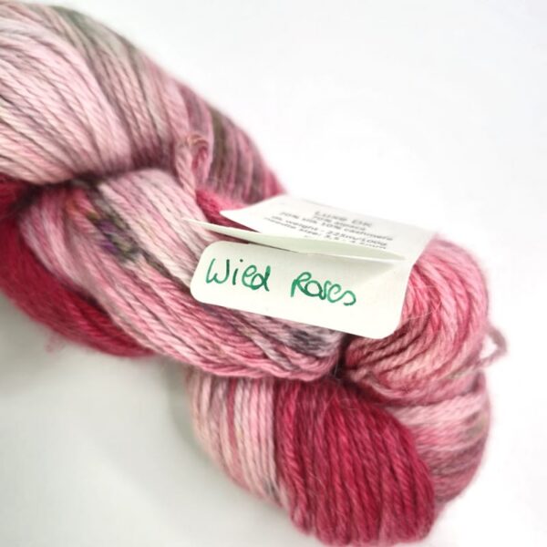 Image of Walk Collection Luxe DK in Wild Roses