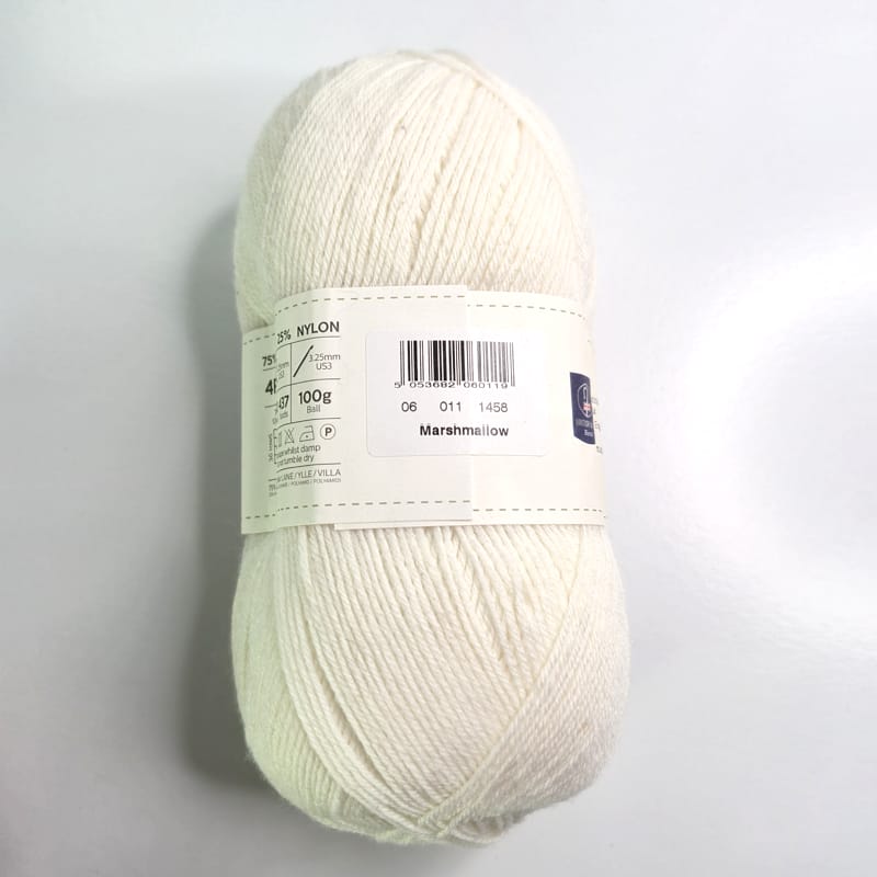 West Yorkshire Spinners Signature 4 PLY Solids in 11 Marshmallow - Image 2