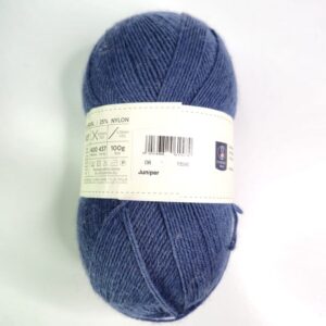 West Yorkshire Spinners Signature 4 PLY Solids in 157 Juniper - Image 2