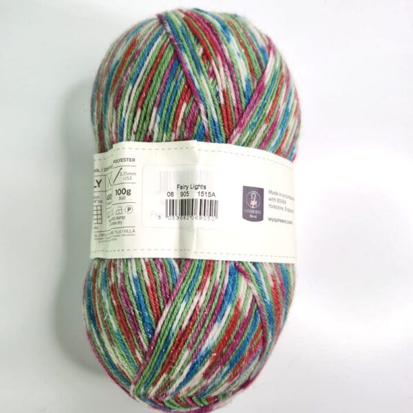 Image of West Yorkshire Spinners Signature 4 PLY Sparkle in 905 Fairy Lights