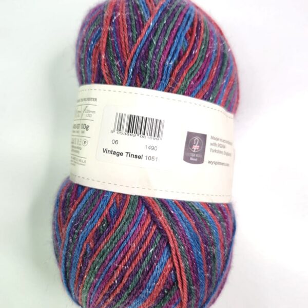 Image of West Yorkshire Spinners Signature 4 PLY Sparkle in 1051 Vintage Tinsel