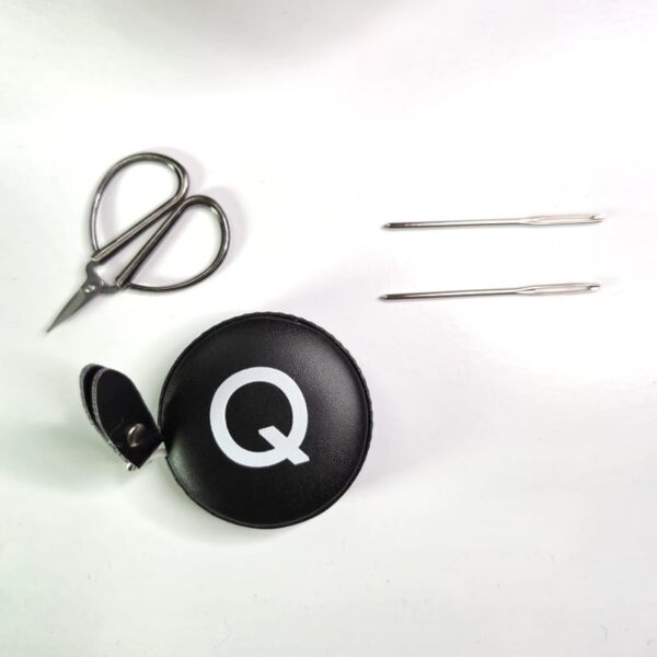 Image of Della Q Makers Hat Box in Maroon