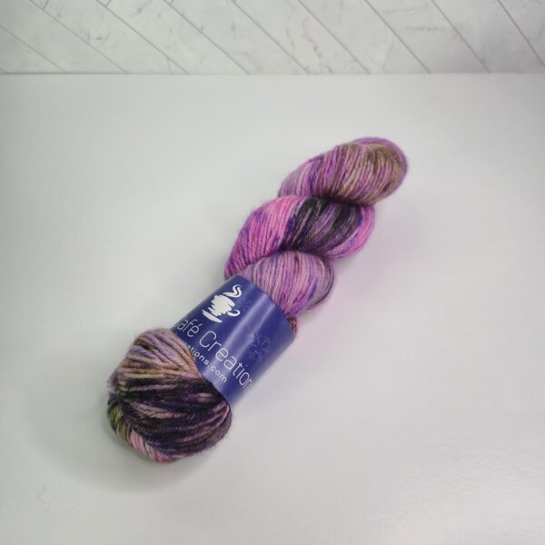 Yarn Cafe Creations Veranda BFL DK in Huckleberry Pie