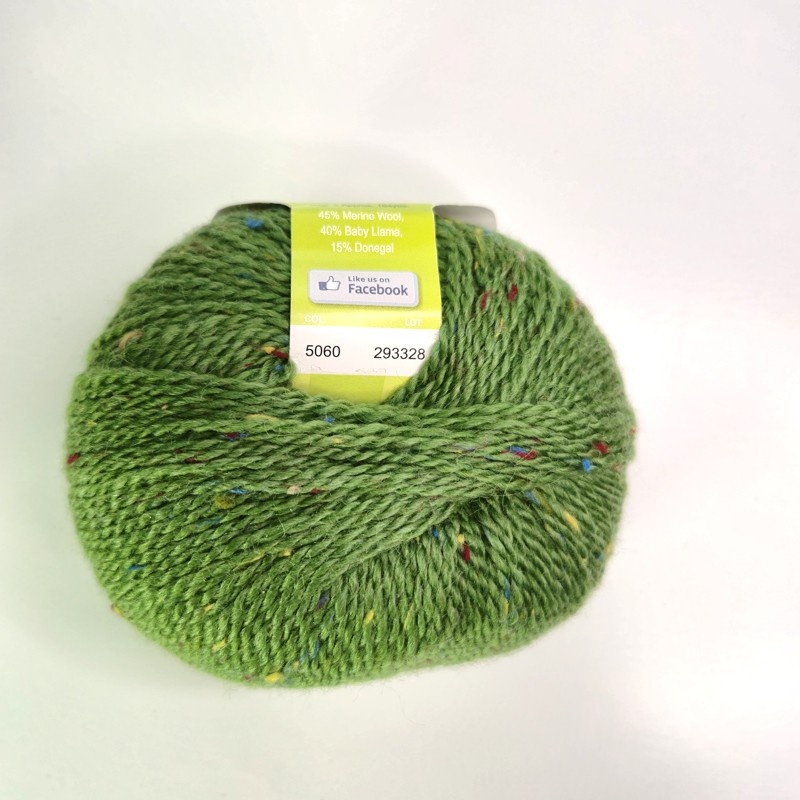 Good For Ewe Claddagh in 5060 Leprechaun Green - Image 2
