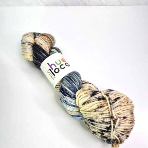 Image of Hue Loco Merino Worsted in Faverolle Rooster