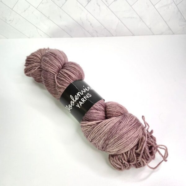 Image of Voolenvine Yarns Wolke in Voolenvine No. 9